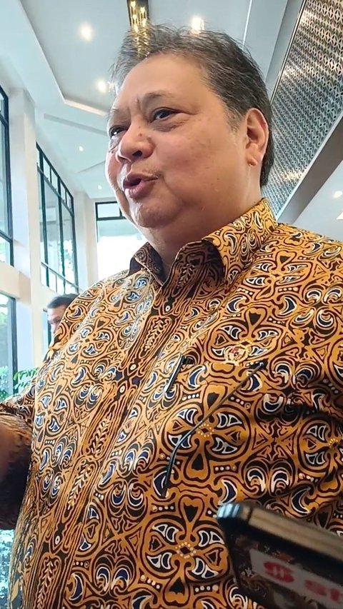 Jawaban Airlangga soal Ridwan Kamil Maju Pilgub Jakarta atau Jawa Barat