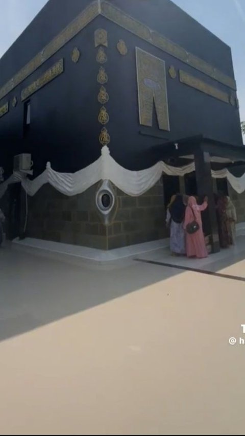 Viral Masjid Berbentuk Replika Ka’bah di Jepara, Begini Penampakannya
