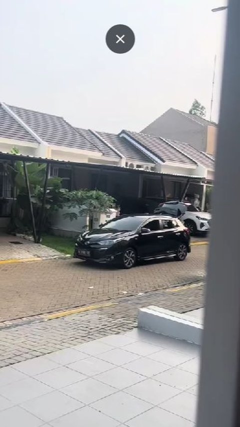 Bukan Pikap, Bagi-Bagi Daging Hewan Kurban Pakai Toyota Yaris