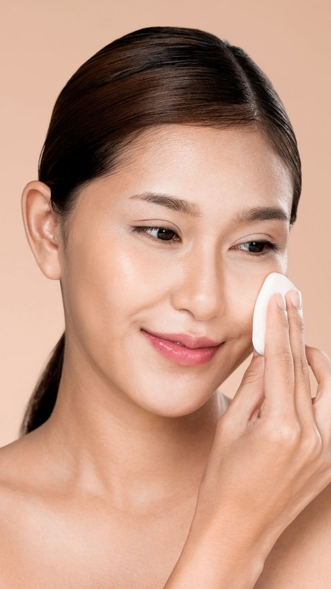 Inverted Triangle Pattern, Trick to Create Flawless Face Using Cushion