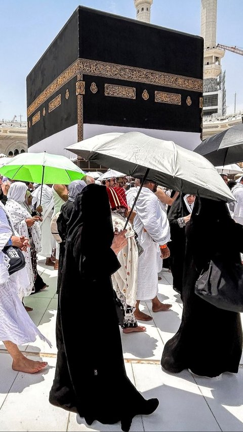 Minister Evaluates Hajj Peak, Air Conditioning Fails and No Tents