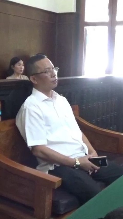 Terbongkar! Mantan Ketua NasDem Surabaya Didakwa Pakai Gelar S2 Palsu