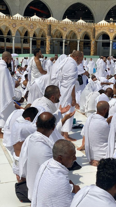 Prayer Welcoming People Returning from Hajj According to the Teachings of the Prophet Muhammad SAW