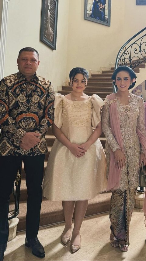 Potret Cantik Kris Dayanti & Amora di Lamaran Aaliyah Massaid dan Thariq Halilintar, Ibu dan Anak Cantiknya Buat Terpana