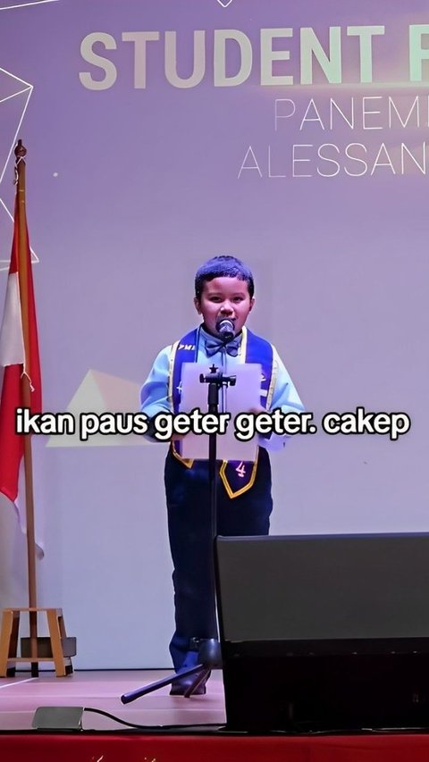 Pantun 'Gombal' This Elementary School Kid Makes Many People Fall in Love, Watched 8 Million Times
