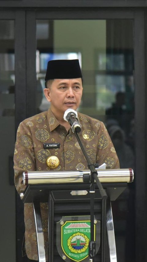 Kepulangan 450 Jamaah Haji Kloter I Embarkasi Palembang Disambut Pj Gubernur Agus Fatoni