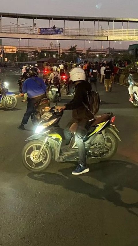 Tawuran Kembali Pecah di Jalan Jatinegara Jakarta Timur, Pengendara Terganggu