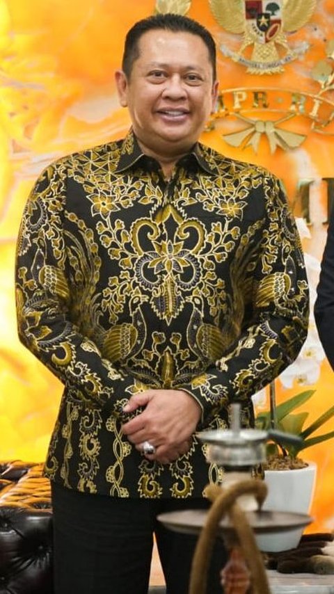 Pimpinan MPR Temui Jokowi di Istana