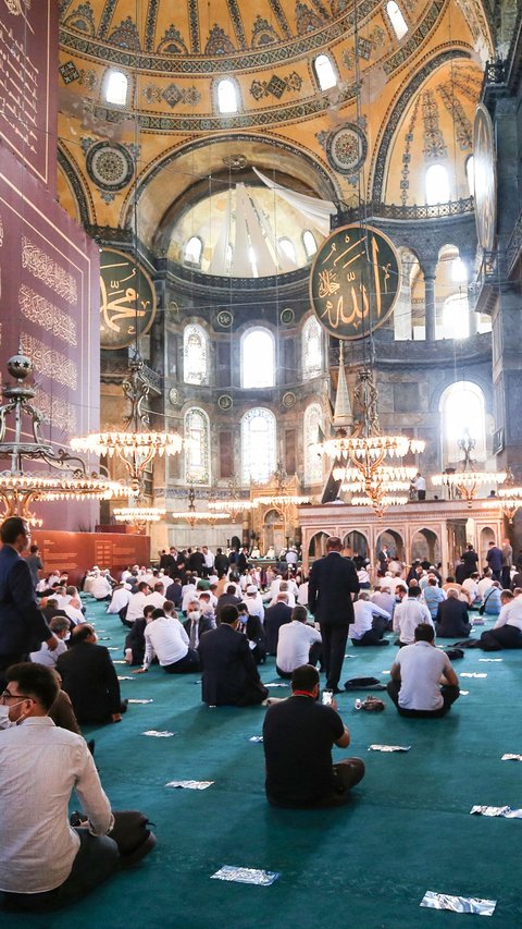Cara Memakmurkan Masjid, Jangan Cuma Dipamerkan