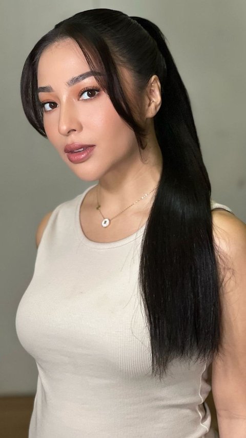 Pregnancy Glow Makeup Makes Nikita Willy Even Fresher During Second Pregnancy