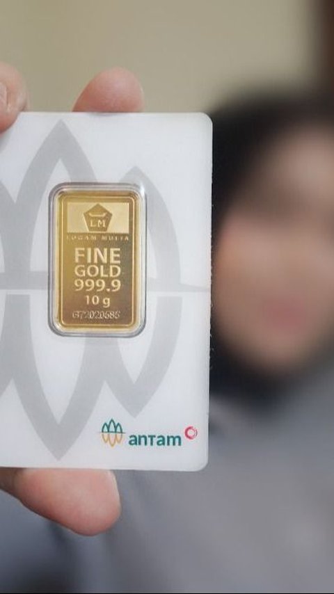 Harga Emas Antam Turun Rp1.000 Per Gram, Ini Daftarnya