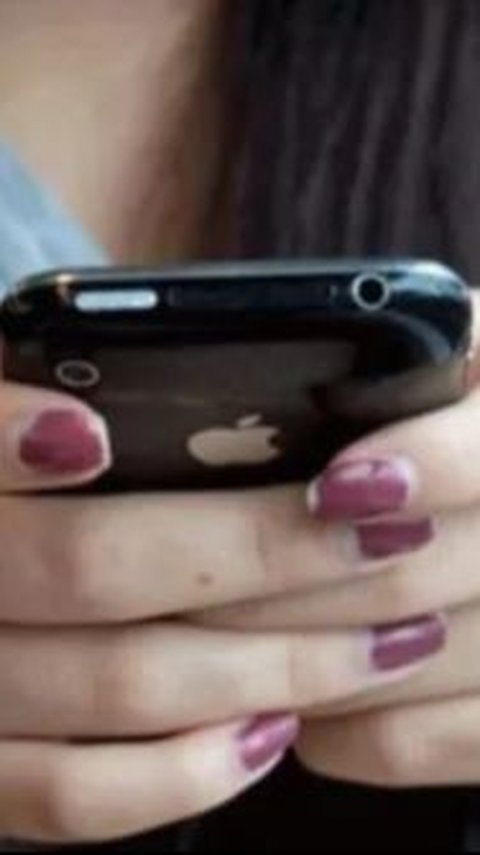 Kasus Ibu Muda Ajak Balitanya buat Video Porno: Suami R Mengaku Kaget dan Tak Tahu