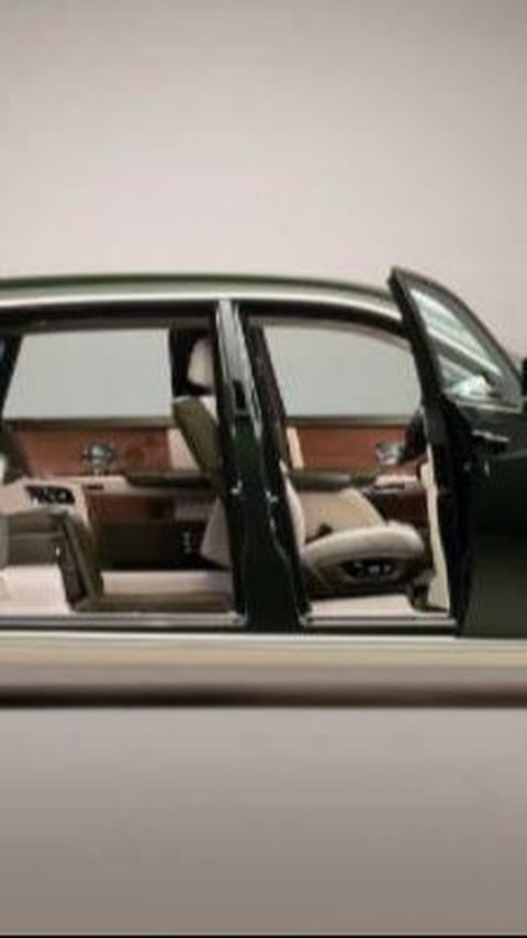 Bikin Geleng-geleng Kepala, Segini Biaya Servis Mobil Roll-Royce Phantom