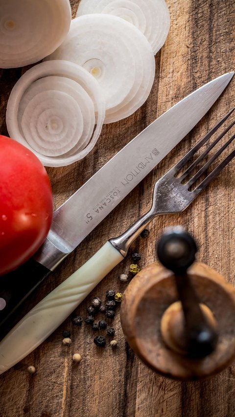 Trik Bersihkan Pisau Berkarat Pakai 1 Bahan Dapur, Cepat dan Mudah