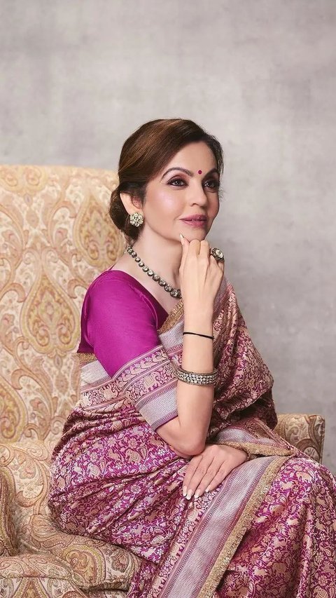 Neeta Ambani Drinks the Most Expensive Water in the World Worth Almost Rp1 Billion, It's Not Just Ordinary Water