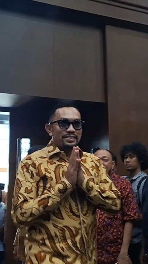 Hakim Semprot Sahroni Tidak Tahu Pembagian Sembako Pakai Uang Urunan Pegawai Kementan