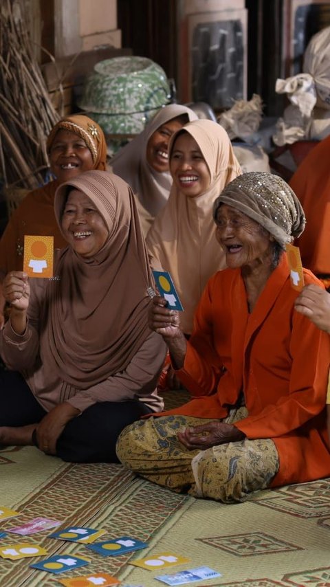 Melihat Peluang dan Tantangan Pengembangan Industri Keuangan Syariah di Indonesia
