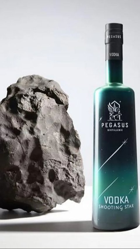 French Alcohol Factory Produces Drinks Mixed with Meteorites