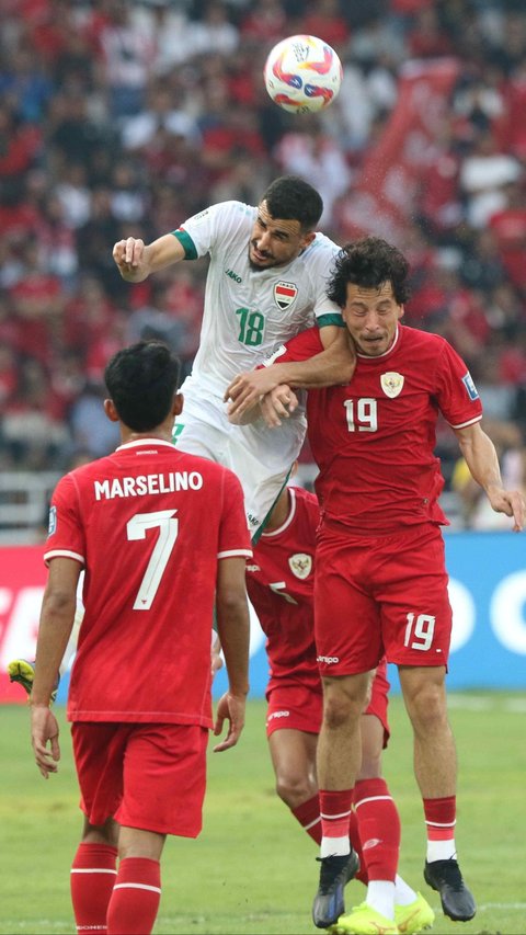 FOTO: Momen Timnas Indonesia Dipermalukan Irak 2-0: Diwarnai Kartu Merah Jordi Amat dan Blunder Ernando