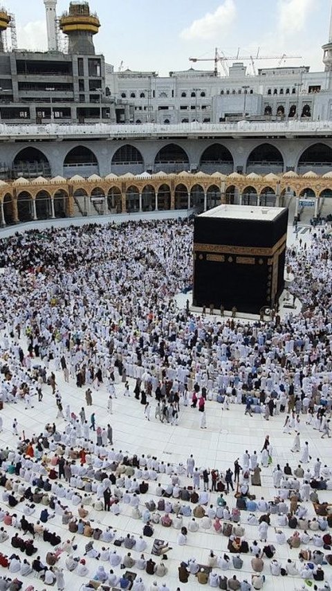 Selebgram Ditahan Arab Saudi karena Jual Visa Haji Palsu