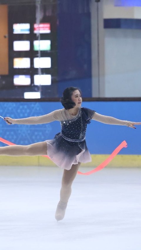 Kejuaraan Ice Skating Seluncur Indah di Banten