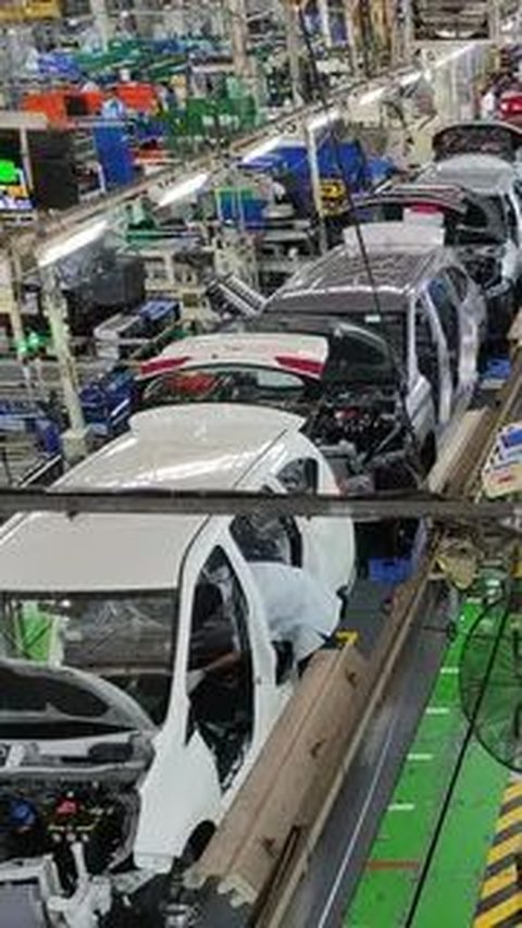 Produksi Global Toyota Turun pada Mei 2024, Gara-gara China?