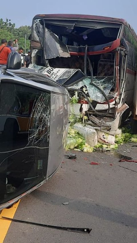 Update Kecelakaan Beruntun 11 Kendaraan di Tol Cipularang, Begini Kronologi Lengkapnya