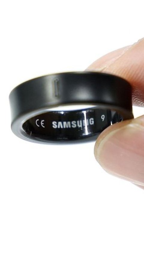 FOTO: Beragam Fitur Canggih! Ini Penampakan Cincin Pintar Samsung Galaxy Ring Saat Diperkenalkan di Seoul