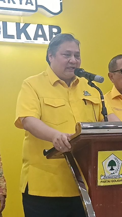 Airlangga Sebut Partai Golkar Dapat 102 Kursi di DPR RI dan 359 DPRD