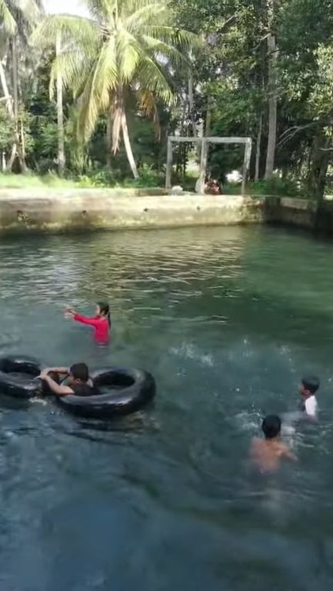 Berenang di Mata Air Dekat Gunung Karang Pandeglang, Gratis dan Tersembunyi di Perkampungan