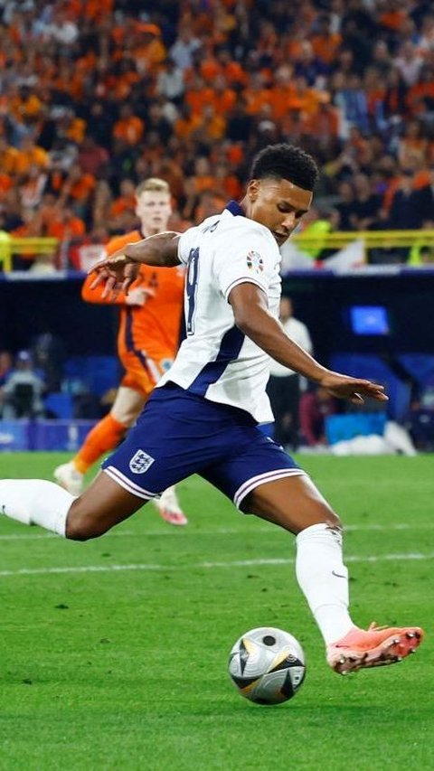 FOTO: Aksi Ollie Watkins Jadi Pahlawan Kemenangan Inggris Menuju Final Euro 2024