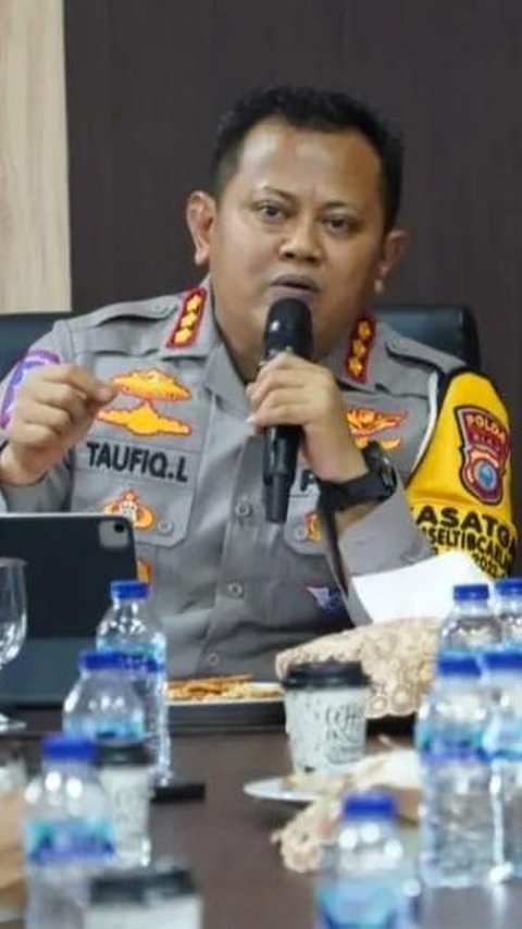 Polisi Tertibkan Jukir Liar di Riau Bhayangkara Run