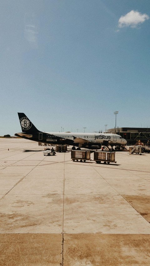 Private Jets Crowd the Airport in This Small Town as the World's Wealthiest and Most Powerful People Gather for a Secret Meeting