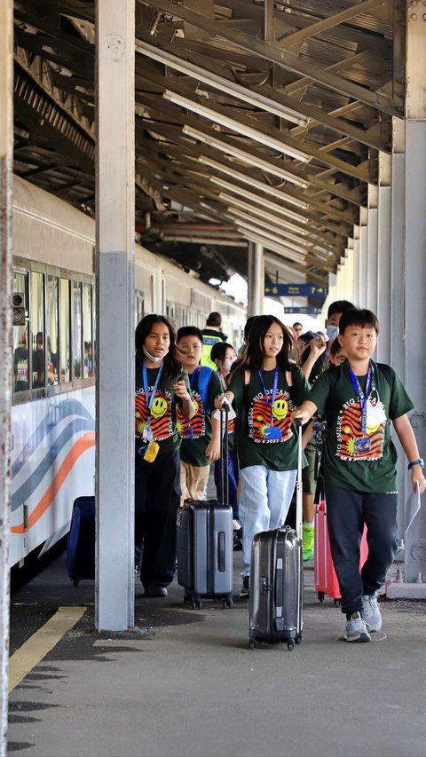 KAI Bagi-Bagi Diskon Tiket Kereta: Jakarta-Semarang Cuma Rp152.000, Cek Rute Lainnya di Sini