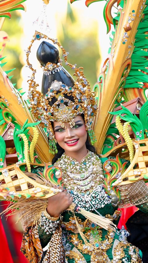 Tampilkan Sisik Melik Potensi Desa, Banyuwangi Ethno Carnival 2024 Pukau Ribuan Mata