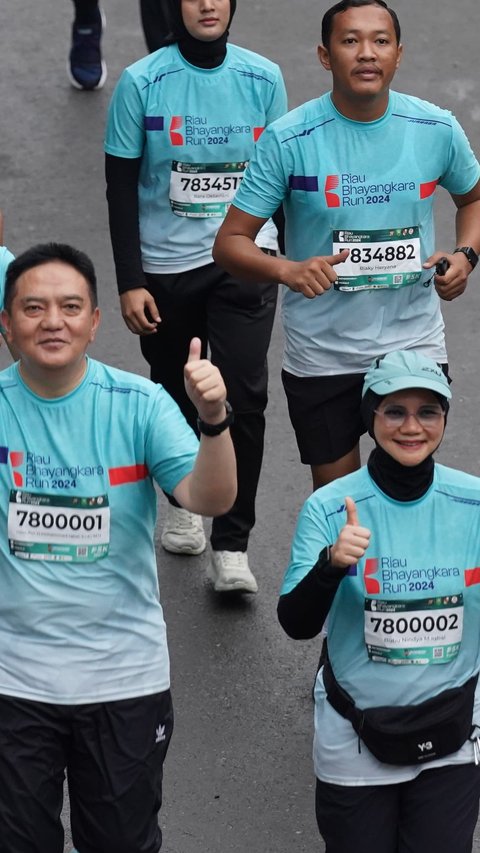 Potret Kapolda Riau Ikut Lari Maraton Bhayangkara Run Bersama 10.000 Peserta