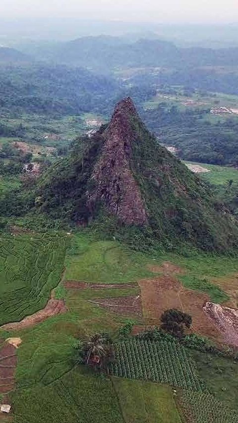 Fakta Unik Gunung Patenggeng Purwakarta, Peninggalan Zaman Purba yang Ada di Cerita Sangkuriang