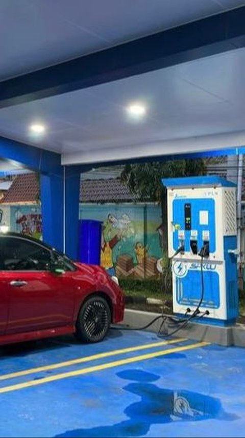 Benarkah Penggunaan Fast Charging Malah Berisiko Rusak Baterai Mobil Listrik?