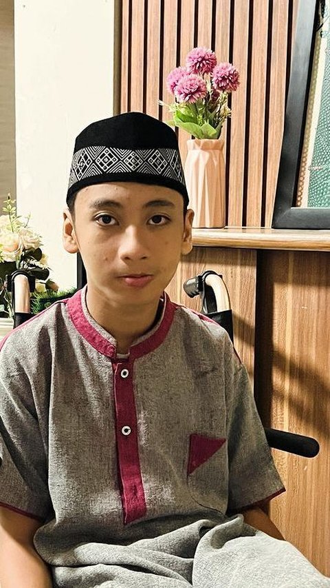 Sang Ibunda Meninggal Dunia karena Sakit, Ini Sosok Naja Hudia Hafiz Al-Qur'an Asal Mataram