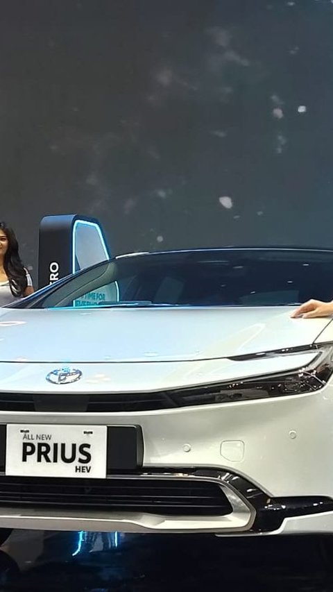 Lineup of Toyota's Latest Hybrid Cars at GIIAS 2024, Including the All New Prius