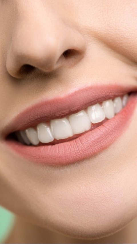 9 Simple Tips to Keep Your Teeth White