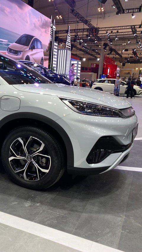 BYD Luncurkan Dolphin Dynamic dan BYD Atto 3 Advanced di GIIAS 2024