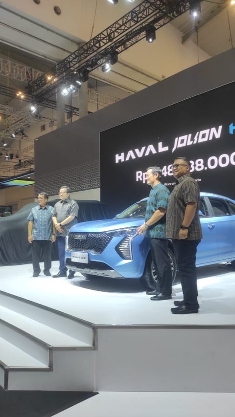 Haval Jolion HEV Mejeng di GIIAS 2024, Dijual Rp448 Juta