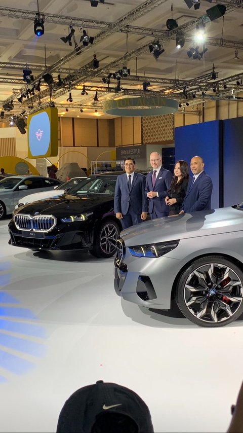 BMW Luncurkan 5 Model Baru di GIIAS 2024, Ada Satu Mobil Listrik