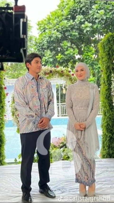 Tampil Cantik Kenakan Kebaya, Ini Deretan Potret Irish Bella 'Tunangan' Setelah Resmi Bercerai Dari Ammar Zoni