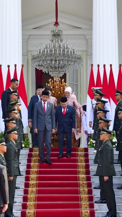 VIDEO: Hormati Jokowi-Iriana, Begini Adab Prabowo saat Wapres Ma'ruf Ajak Bersalaman