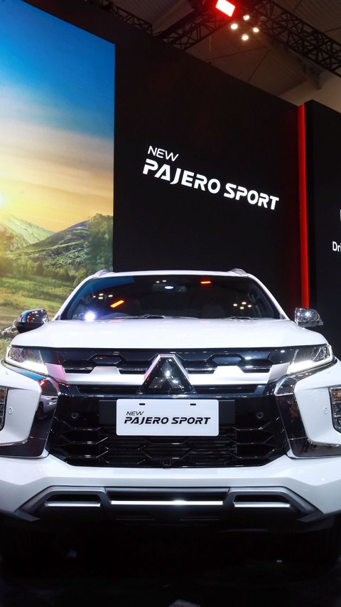 PHOTO: The fierce yet elegant look of the All New Triton and New Pajero Sport by Mitsubishi