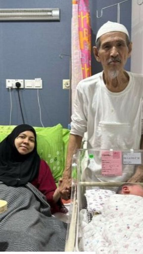 Thought to be in Menopause, Elderly Wife Shocked to Find Out She's Pregnant by 80-Year-Old Husband