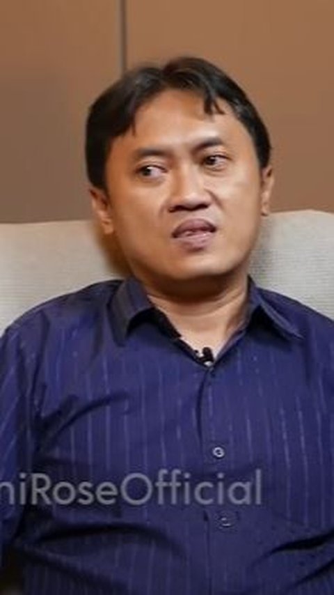 Lama Tak Tersorot, Penampilan Arya Wiguna Bikin Pangling Netizen 'Awet Muda'