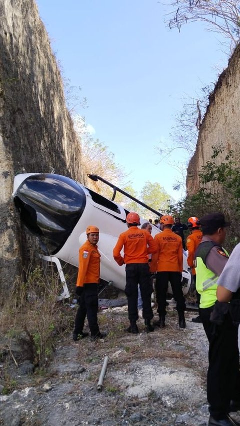 Penjelasan Polda Bali Soal Helikopter Bawa 5 Penumpang Jatuh, Kondisi Ringsek